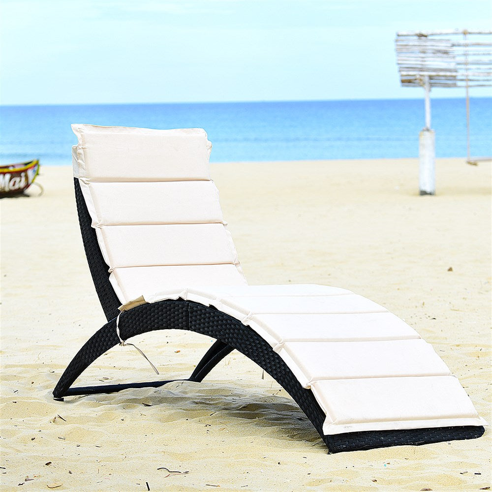 Folding Patio Rattan Lounge Chair